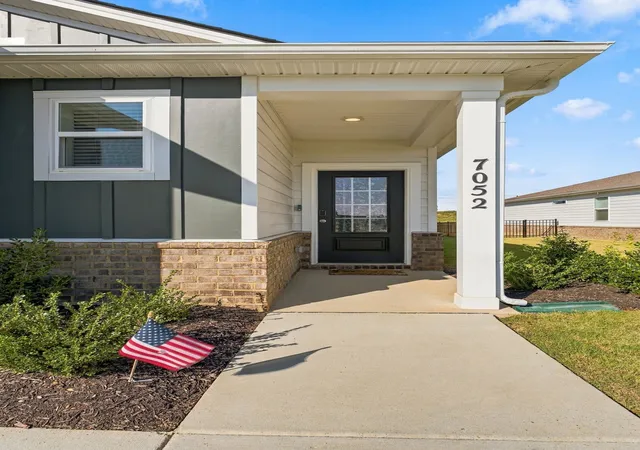 Photo 3 of Single family home for sale at 7052 Lang Ave, White House, TN 37188 | MLS# 3626202 | Listing updated on 2026-10-28