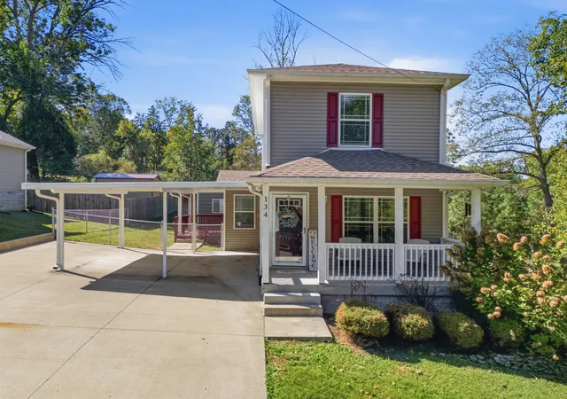 Single family home for sale at 134 Maple Dr, Ashland City, TN 37015 | MLS# 3620710