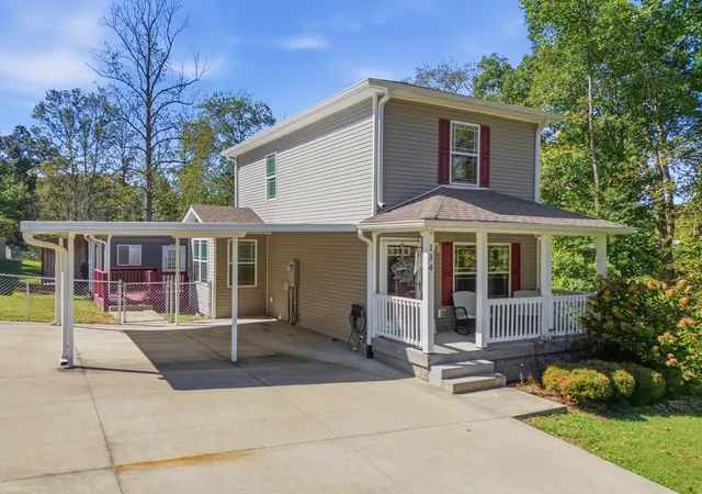 Photo 1 of Single family home for sale at 134 Maple Dr, Ashland City, TN 37015 | MLS# 3620710 | Listing updated on 2026-10-16
