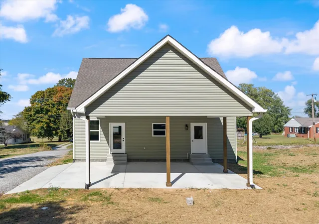 Photo 2 of Single family home for sale at 4527 Corbin Sneed Rd, Springfield, TN 37172 | MLS# 3620718 | Listing updated on 2026-10-15