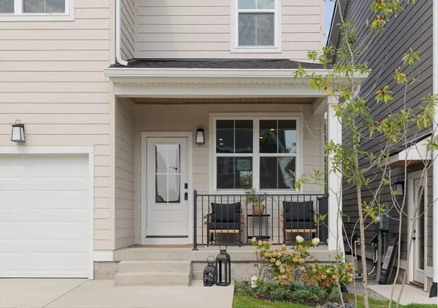 Photo 3 of Single family home for sale at 1108 Marlowe Landing, Nashville, TN 37207 | MLS# 3620711 | Listing updated on 2026-10-28