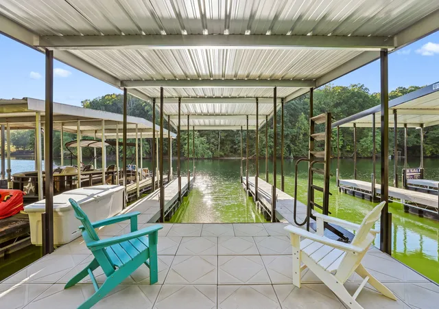 Photo 1 of Single family home for sale at 96 Maple Dr, Winchester, TN 37398 | MLS# 3623330 | Listing updated on 2026-10-23