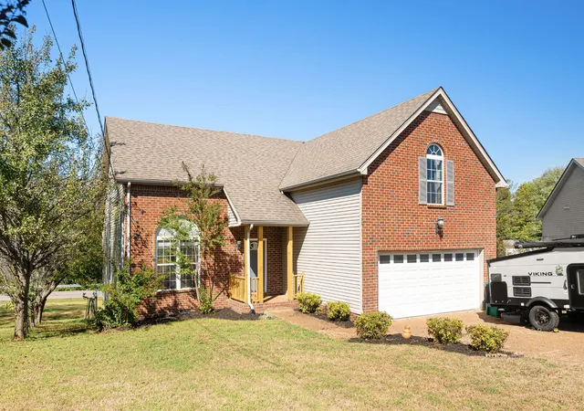 Photo 2 of Single family home for sale at 6139 Steve Scarlett Pl, La Vergne, TN 37086 | MLS# 3621511 | Listing updated on 2026-10-16