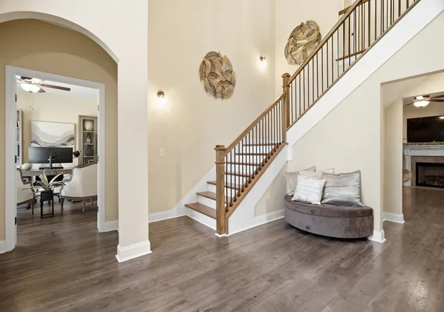 Photo 3 of Single family home for sale at 823 Shady Blf Trl, Clarksville, TN 37043 | MLS# 3620821 | Listing updated on 2026-10-22