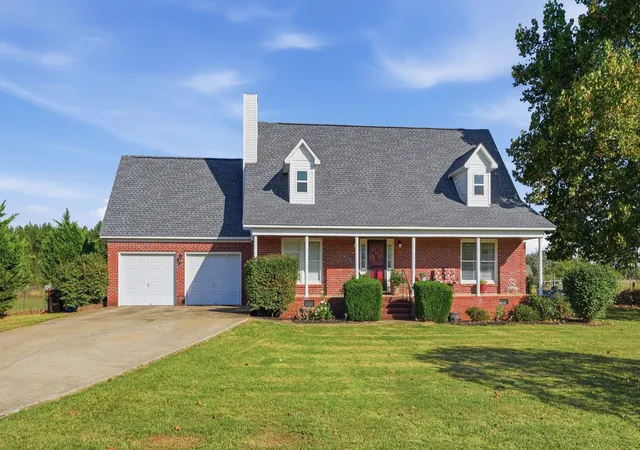 Photo 2 of Single family home for sale at 26840 Scoggins Rd, Elkmont, AL 35620 | MLS# 3622049 | Listing updated on 2026-10-19