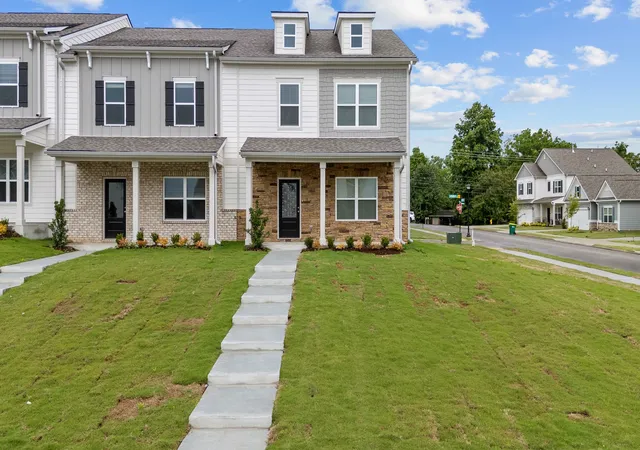 Townhouse for sale at 350 Canonbury Dr, Lebanon, TN 37087 | MLS# 3620926