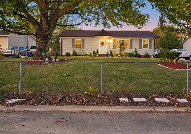 Photo 1 of Single family home for sale at 223 Mark Spitz Dr, Clarksville, TN 37042 | MLS# 3621363 | Listing updated on 2026-10-21