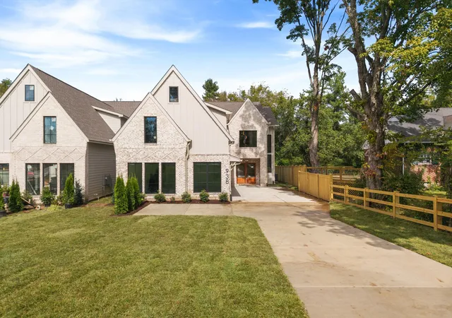 Photo 1 of Single family home for sale at 938 Battlefield Dr, Nashville, TN 37204 | MLS# 3621127 | Listing updated on 2026-10-29