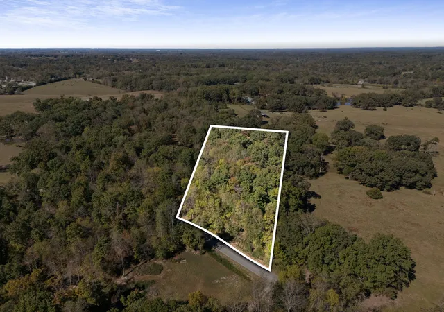 Photo 1 of Land for sale at 0 Old Franklin Rd, Fairview, TN 37062 | MLS# 3622692 | Listing updated on 2026-10-24