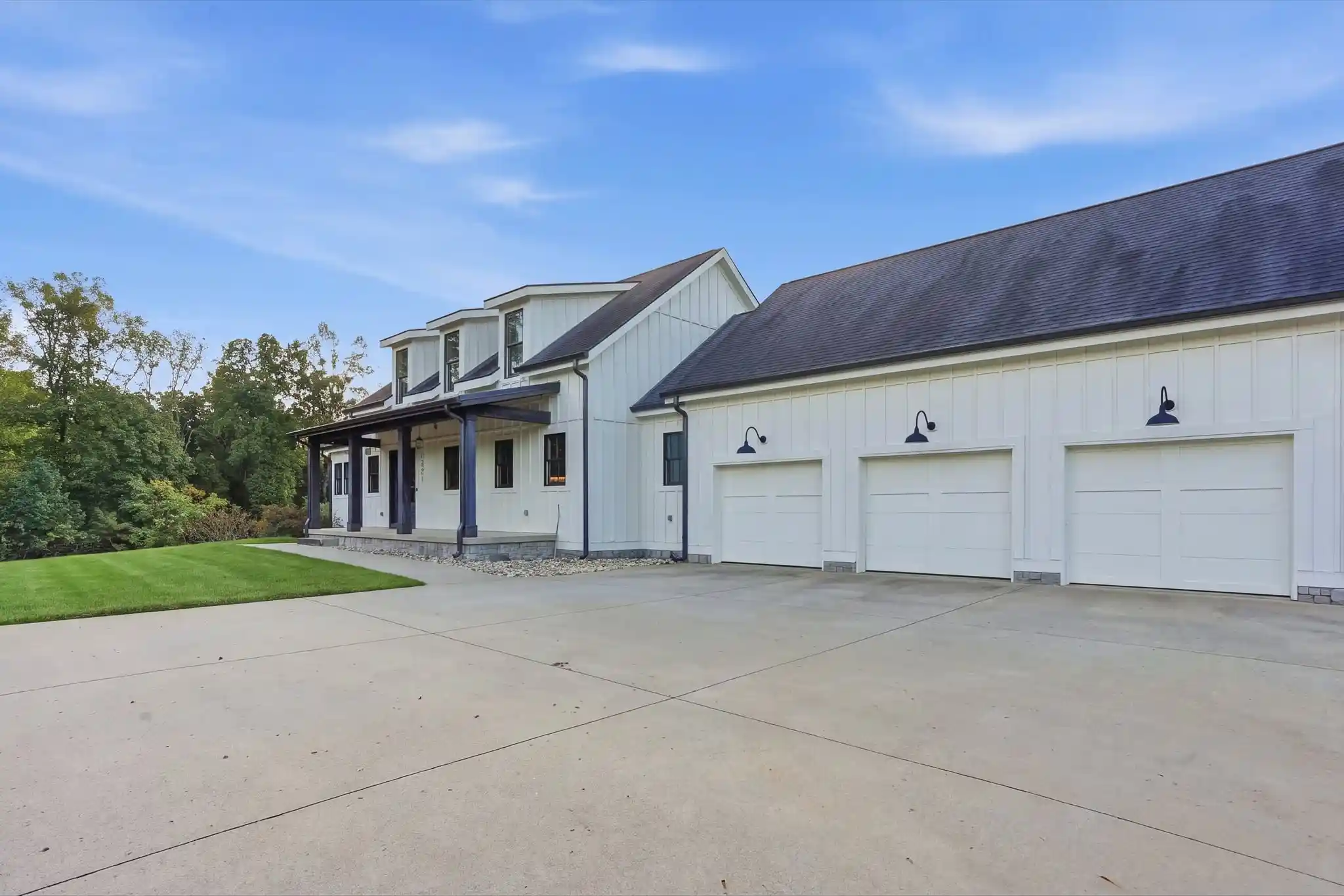 Photo 3 of Single family home for sale at 1831 Sugar Ridge Rd, Spring Hill, TN 37174 | MLS# 3621898 | Listing updated on 2026-10-24