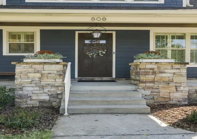 Photo 3 of Single family home for sale at 808 N Maple St, Murfreesboro, TN 37130 | MLS# 3621412 | Listing updated on 2026-10-16