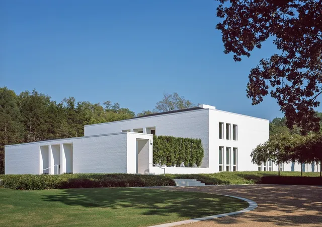 Photo 1 of Mansion for sale at 734 Jackson Blvd, Nashville, TN 37205 | MLS# 3627812 | Listing updated on 2026-10-31