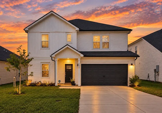 Photo 1 of Single family home for sale at 1290 Bluffton Cir, Clarksville, TN 37043 | MLS# 3621100 | Listing updated on 2026-10-15