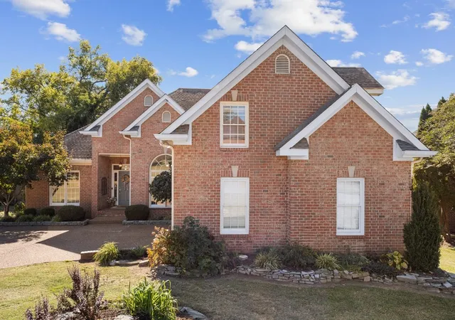Photo 1 of Single family home for sale at 2601 Thames Ct, Thompsons Station, TN 37179 | MLS# 3622762 | Listing updated on 2026-10-27