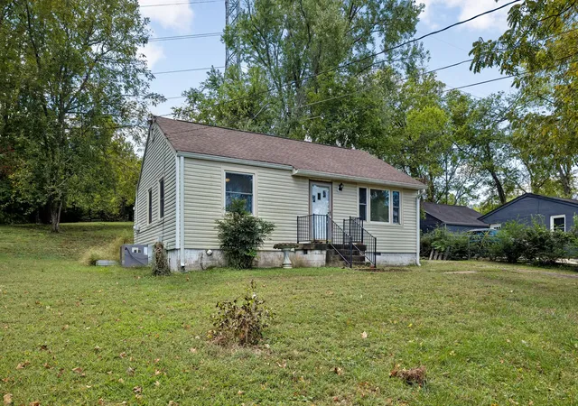 Photo 3 of Single family home for sale at 2930 Sinbad Dr, Nashville, TN 37214 | MLS# 3622602 | Listing updated on 2026-10-23