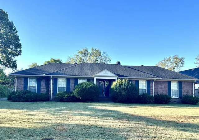 Photo 1 of Single family home for sale at 915 Coral Rd, Nashville, TN 37204 | MLS# 3622465 | Listing updated on 2026-10-26