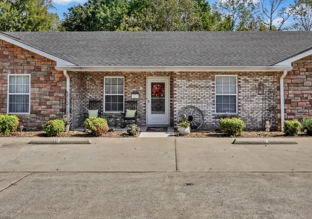 Photo 1 of Sale Pending at 118 Colson Village Ct, Dover, TN 37058 | MLS# 3627788 | Listing updated on 2026-10-28