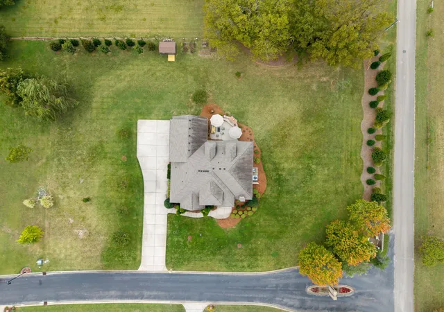 Photo 2 of Single family home for sale at 1002 Glastonbury Way, Murfreesboro, TN 37129 | MLS# 3621311 | Listing updated on 2026-10-29