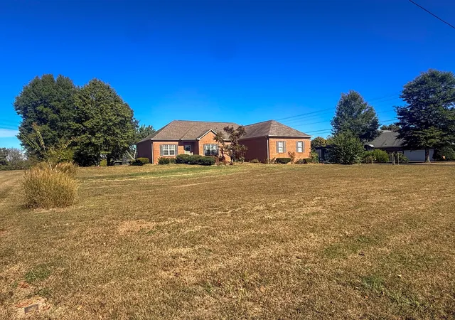 Photo 1 of Single family home for sale at 3509 Greystone Dr, Spring Hill, TN 37174 | MLS# 3621278 | Listing updated on 2026-10-27
