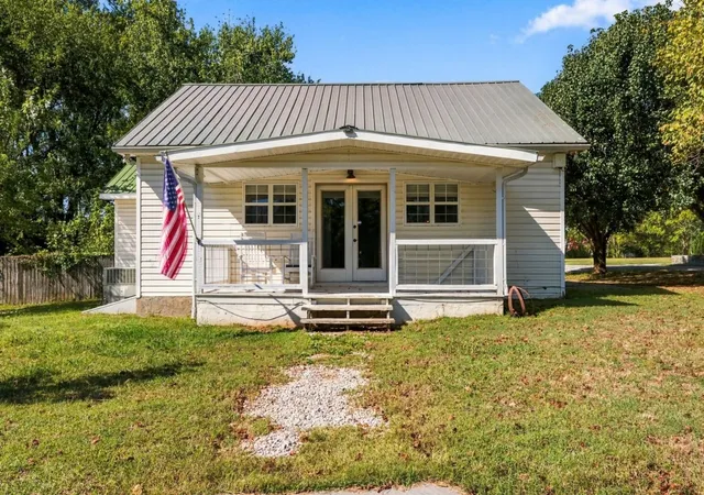 Photo 1 of Sale Pending at 1575 Thompson Sta Rd W, Thompsons Station, TN 37179 | MLS# 3621283 | Listing updated on 2026-10-29