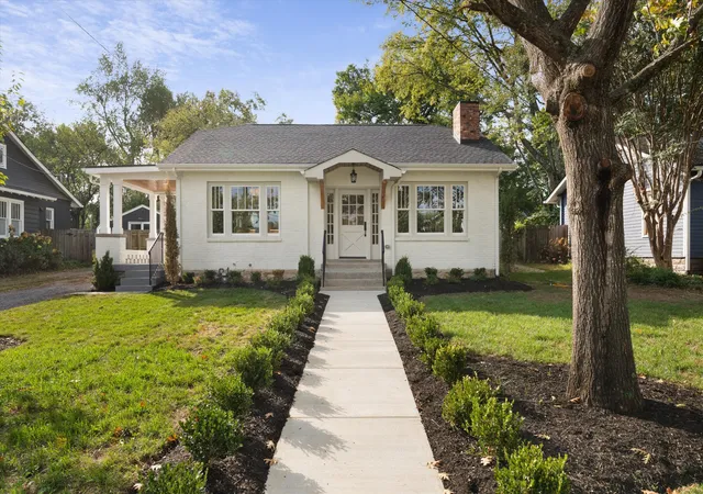Single family home for sale at 506 North 17th St, Nashville, TN 37206 | MLS# 3621307