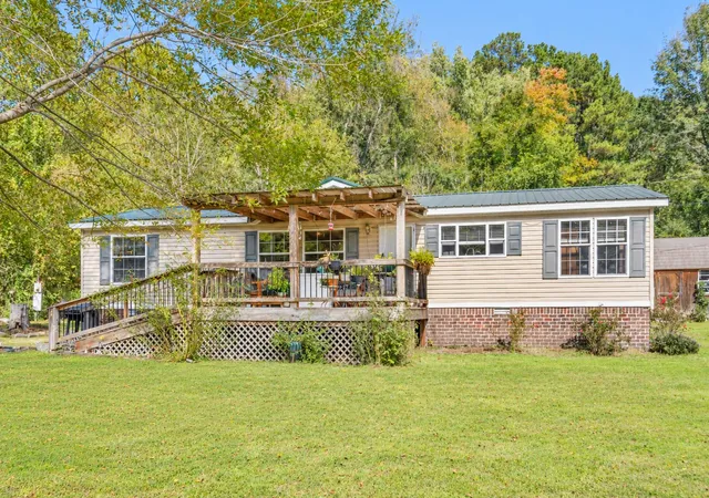 Photo 1 of Manufactured home for sale at 2495 Baker Rd, Goodlettsville, TN 37072 | MLS# 3623276 | Listing updated on 2026-10-26