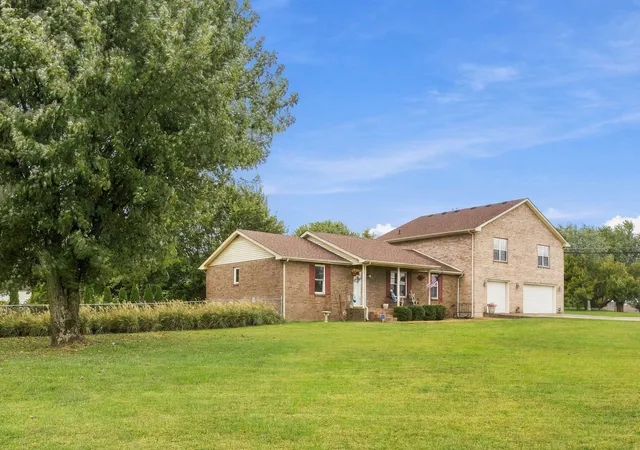 Photo 2 of Single family home for sale at 103 Staggs Dr, Portland, TN 37148 | MLS# 3622128 | Listing updated on 2026-10-20