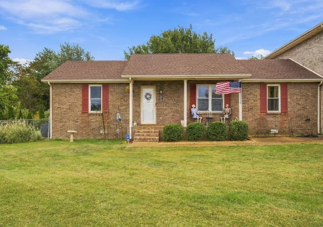 Photo 3 of Single family home for sale at 103 Staggs Dr, Portland, TN 37148 | MLS# 3622128 | Listing updated on 2026-10-20