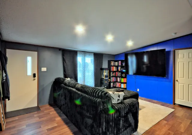 Photo 2 of Manufactured home for sale at 209 Camden Xing, Clarksville, TN 37040 | MLS# 3623134 | Listing updated on 2026-10-20