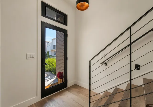 Photo 4 of Townhouse for sale at 1116 Sigler St, Nashville, TN 37203 | MLS# 3623840 | Listing updated on 2026-10-23