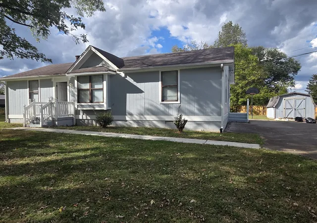 Photo 1 of Single family home for sale at 8015 Sunset Cir, Murfreesboro, TN 37129 | MLS# 3621349 | Listing updated on 2026-10-16