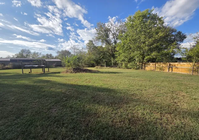 Photo 1 of Single family home for sale at 8015 Sunset Cir, Murfreesboro, TN 37129 | MLS# 3621349 | Listing updated on 2026-10-16