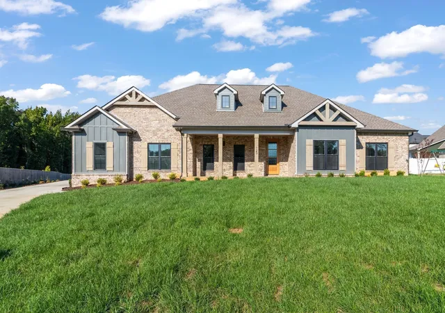Photo 1 of Single family home for sale at 120 Denton Ct, Clarksville, TN 37043 | MLS# 3621367 | Listing updated on 2026-10-16