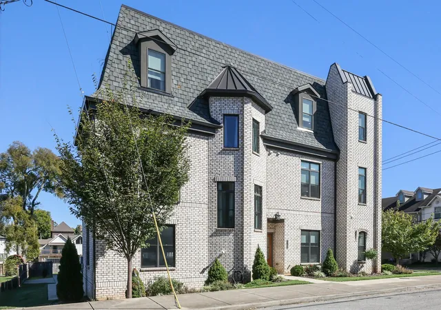 Townhouse for sale at 1700 6th Avenue N, Nashville, TN 37208 | MLS# 3628878