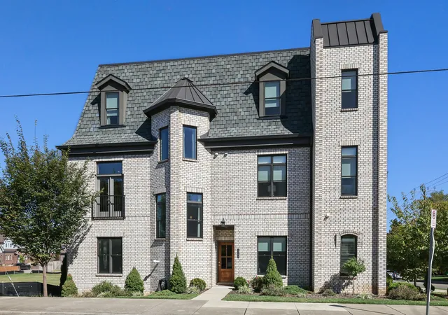 Photo 3 of Townhouse for sale at 1700 6th Avenue N, Nashville, TN 37208 | MLS# 3628878 | Listing updated on 2026-10-30