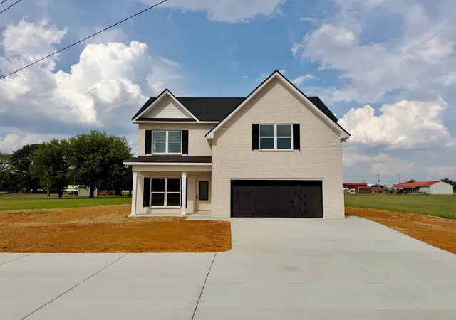 Single family home for sale at 1439 Unionville Deason Rd, Shelbyville, TN 37160 | MLS# 3621440