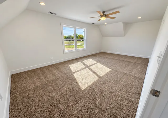 Photo 4 of Single family home for sale at 1439 Unionville Deason Rd, Shelbyville, TN 37160 | MLS# 3621440 | Listing updated on 2026-10-29