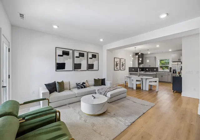 Photo 3 of Townhouse for sale at 641 Markham St, Nashville, TN 37214 | MLS# 3622074 | Listing updated on 2026-10-22