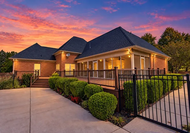 Photo 4 of Single family home for sale at 6341 Bethlehem Rd, Springfield, TN 37172 | MLS# 3621702 | Listing updated on 2026-10-22
