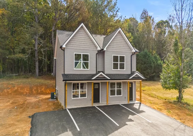 Photo 3 of Multi family home for sale at 4582 Highway N 27, La Fayette, GA 30728 | MLS# 3621471 | Listing updated on 2026-10-16