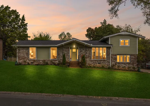 Single family home for sale at 157 Timber Ridge Dr, Nashville, TN 37217 | MLS# 3623041