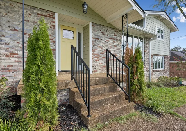 Photo 4 of Single family home for sale at 157 Timber Ridge Dr, Nashville, TN 37217 | MLS# 3623041 | Listing updated on 2026-10-25