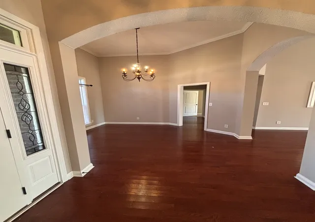 Photo 1 of Single family home for sale at 724 Cavalier Dr, Clarksville, TN 37040 | MLS# 3621576 | Listing updated on 2026-10-25