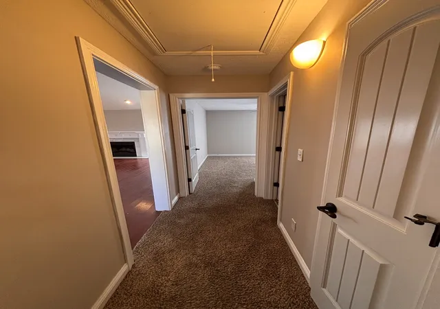 Photo 3 of Single family home for sale at 724 Cavalier Dr, Clarksville, TN 37040 | MLS# 3621576 | Listing updated on 2026-10-25