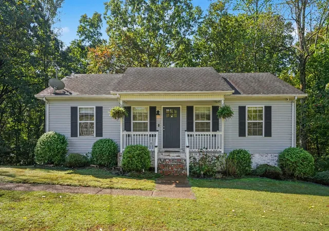 Photo 1 of Single family home for sale at 1429 Dividing Ridge Rd, Goodlettsville, TN 37072 | MLS# 3621800 | Listing updated on 2026-10-24