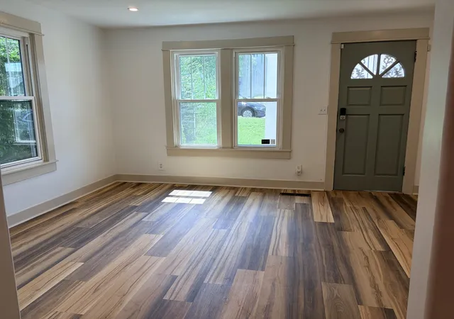 Photo 1 of Single family home for sale at 933a Spain Ave, Nashville, TN 37216 | MLS# 3621582 | Listing updated on 2026-10-16