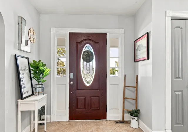 Photo 2 of Single family home for sale at 92 Bluegrass Rd, Manchester, TN 37355 | MLS# 3622350 | Listing updated on 2026-10-22