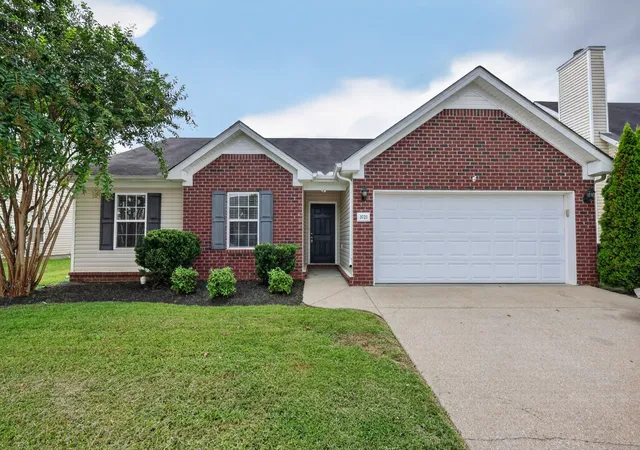Photo 1 of Single family home for sale at 3721 Shoteka Dr, Murfreesboro, TN 37128 | MLS# 3621787 | Listing updated on 2026-10-16