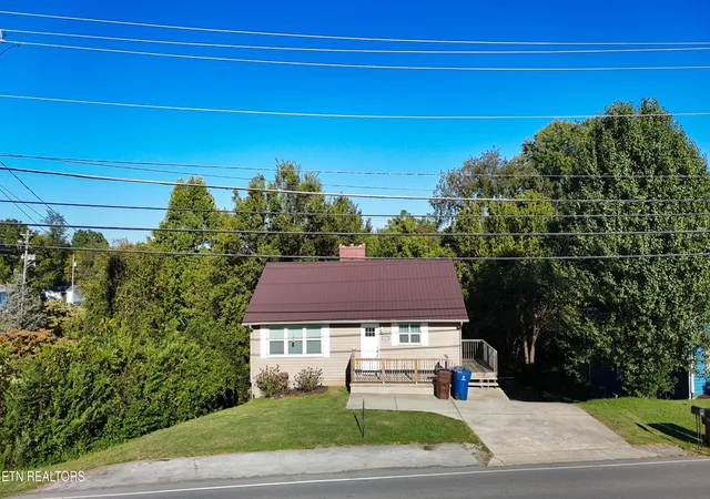 Photo 1 of Single family home for sale at 1306 George Ave, Jefferson City, TN 37760 | MLS# 3621640 | Listing updated on 2026-10-16