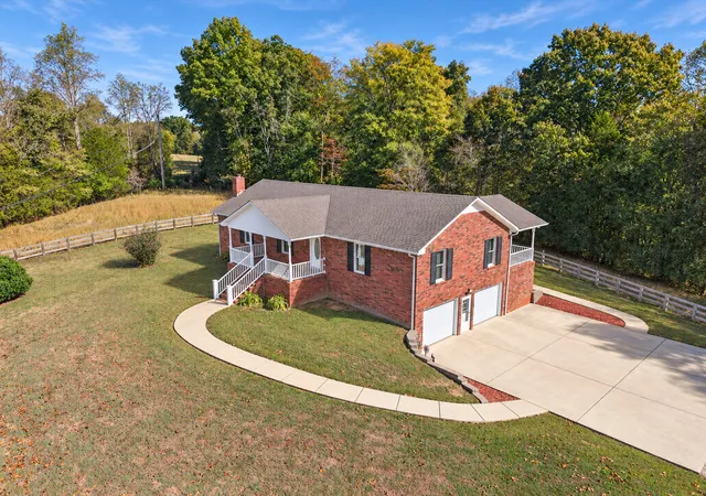 Photo 3 of Single family home for sale at 2644 Scribners Ml Rd, Culleoka, TN 38451 | MLS# 3624573 | Listing updated on 2026-10-23